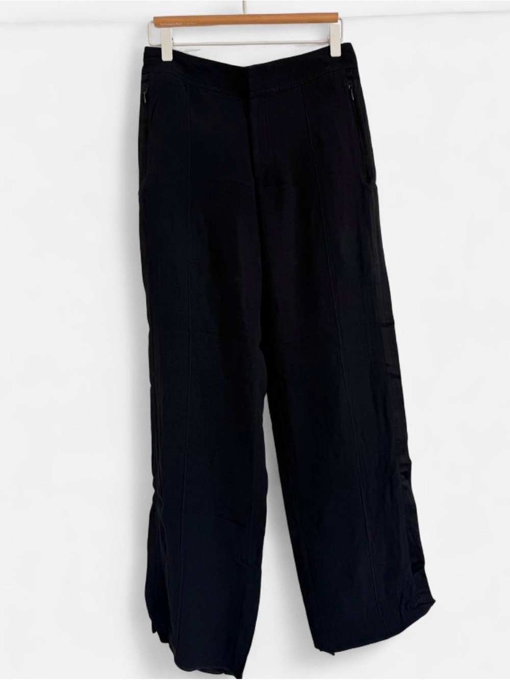 Club Monaco Women’s Black Pants